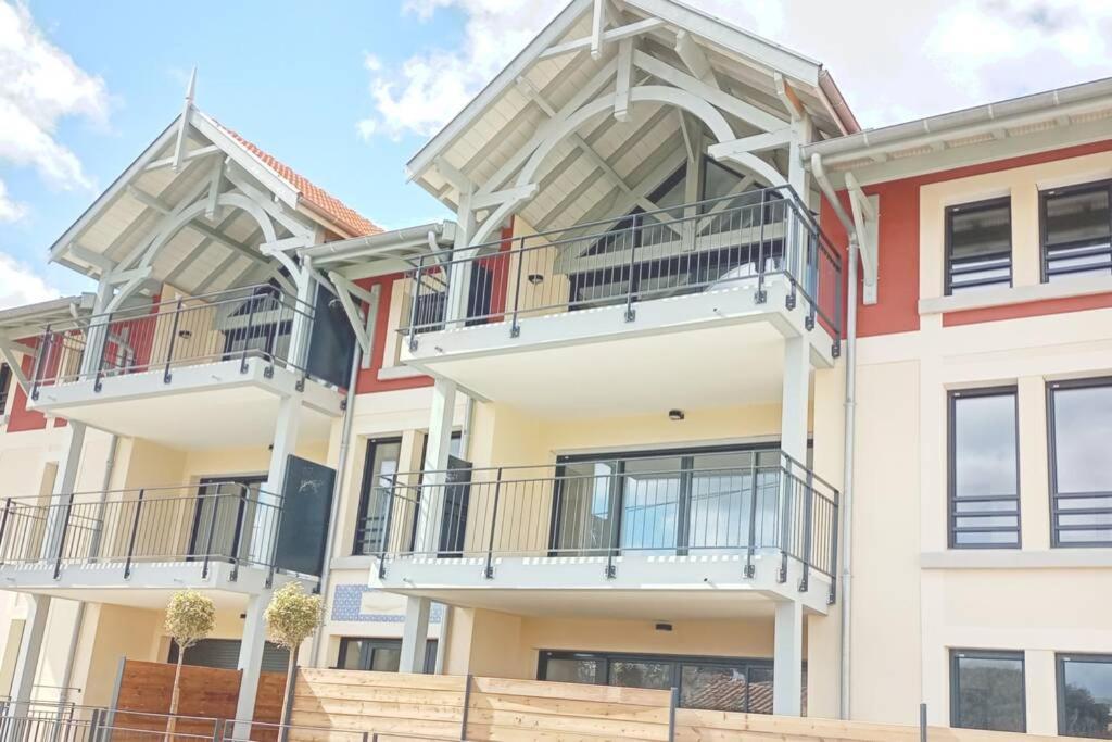Ferienwohnung Loft Standing 100 M2 A 200 Metres De La Plage Lacanau Exterior foto