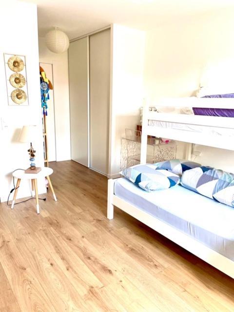 Ferienwohnung Loft Standing 100 M2 A 200 Metres De La Plage Lacanau Exterior foto